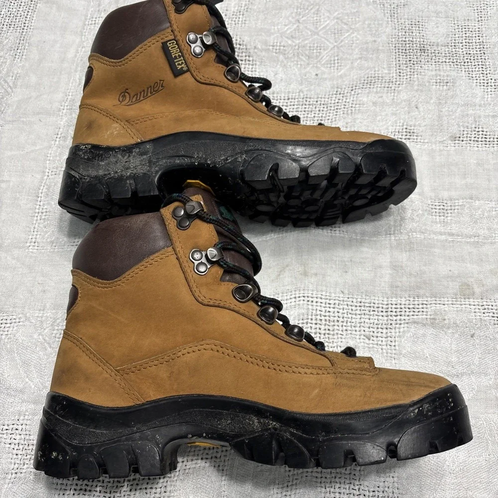Womens DANNER Brown Leather Waterproof Hiking Boots 48200 Vortex Size 6‎